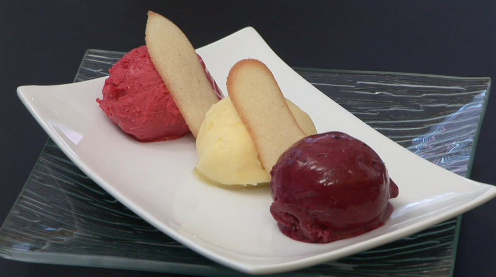 Desserts à base de glace, sorbet et appareil à bombe
