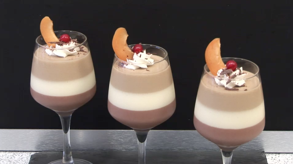 Desserts à base de mousse et bavarois
